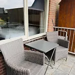 Aan Zeezicht Apartment