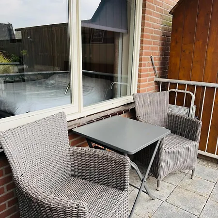 Aan Zeezicht Apartment